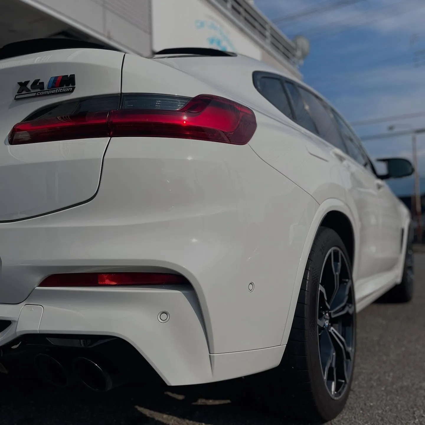 本日はX4M COMPETITIONのお客様で洗車ご利用いた...