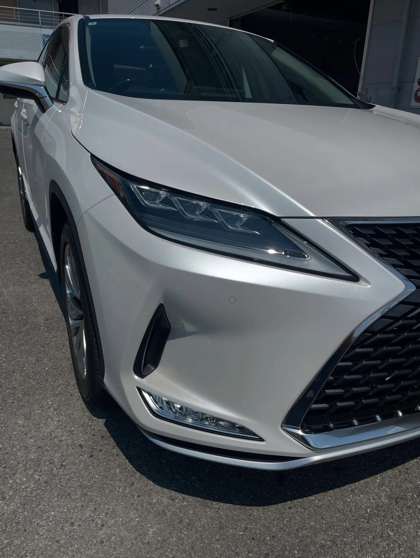 本日はRX450hとベンツ　Cクラスで洗車のご依頼頂きました...