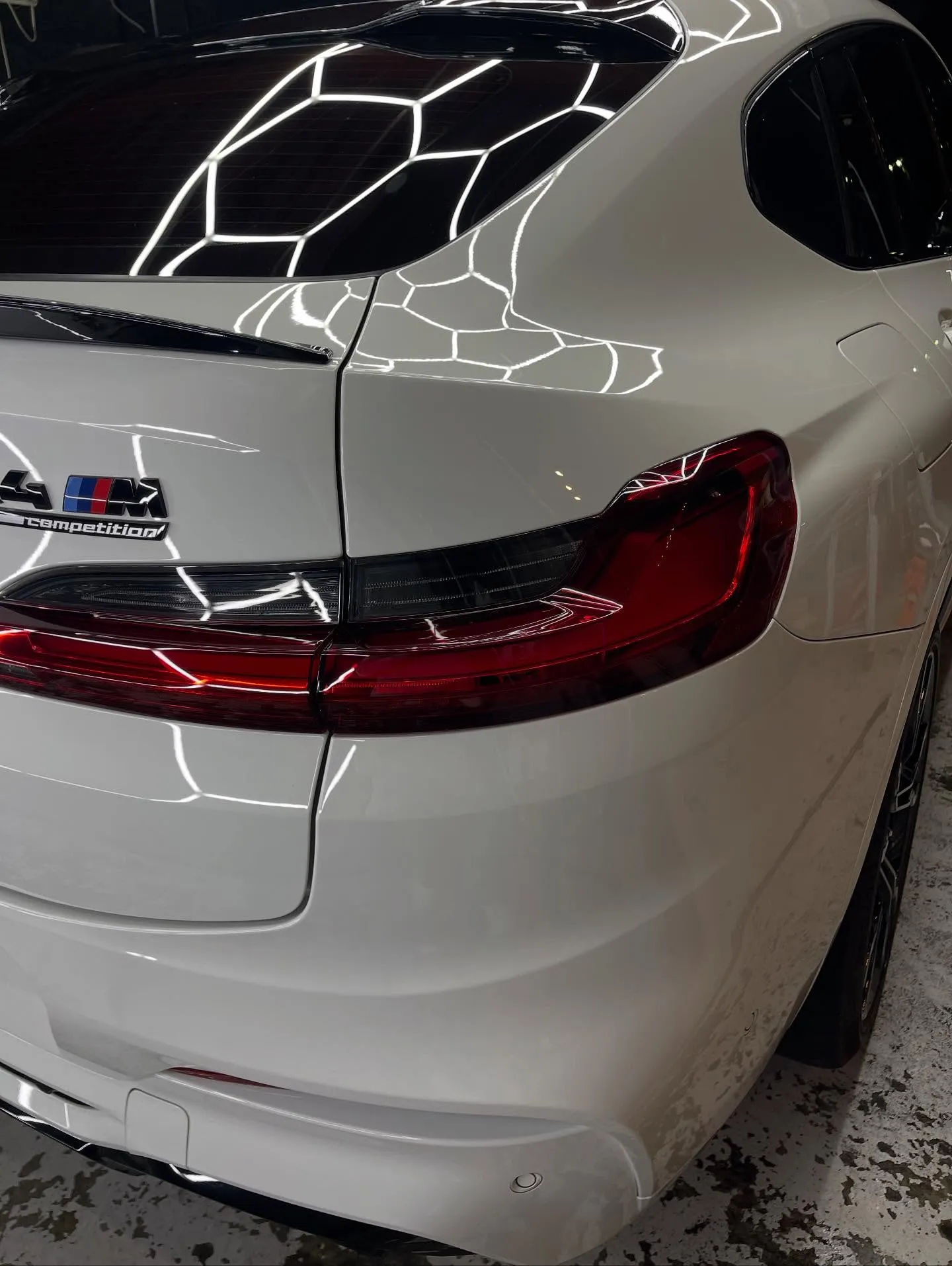 本日はハイゼットとX4Mで洗車のご依頼頂きました😊