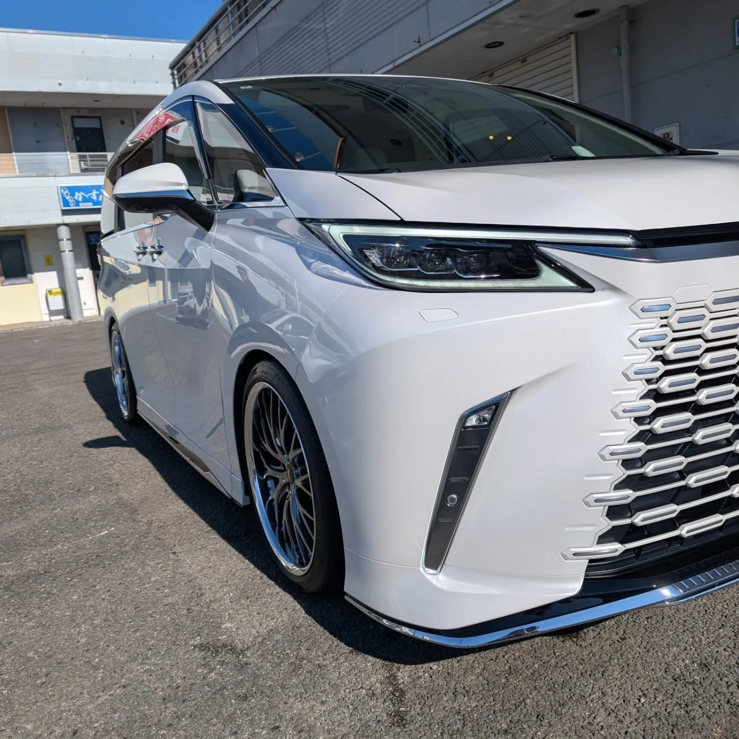 ✨LMで洗車のご依頼✨