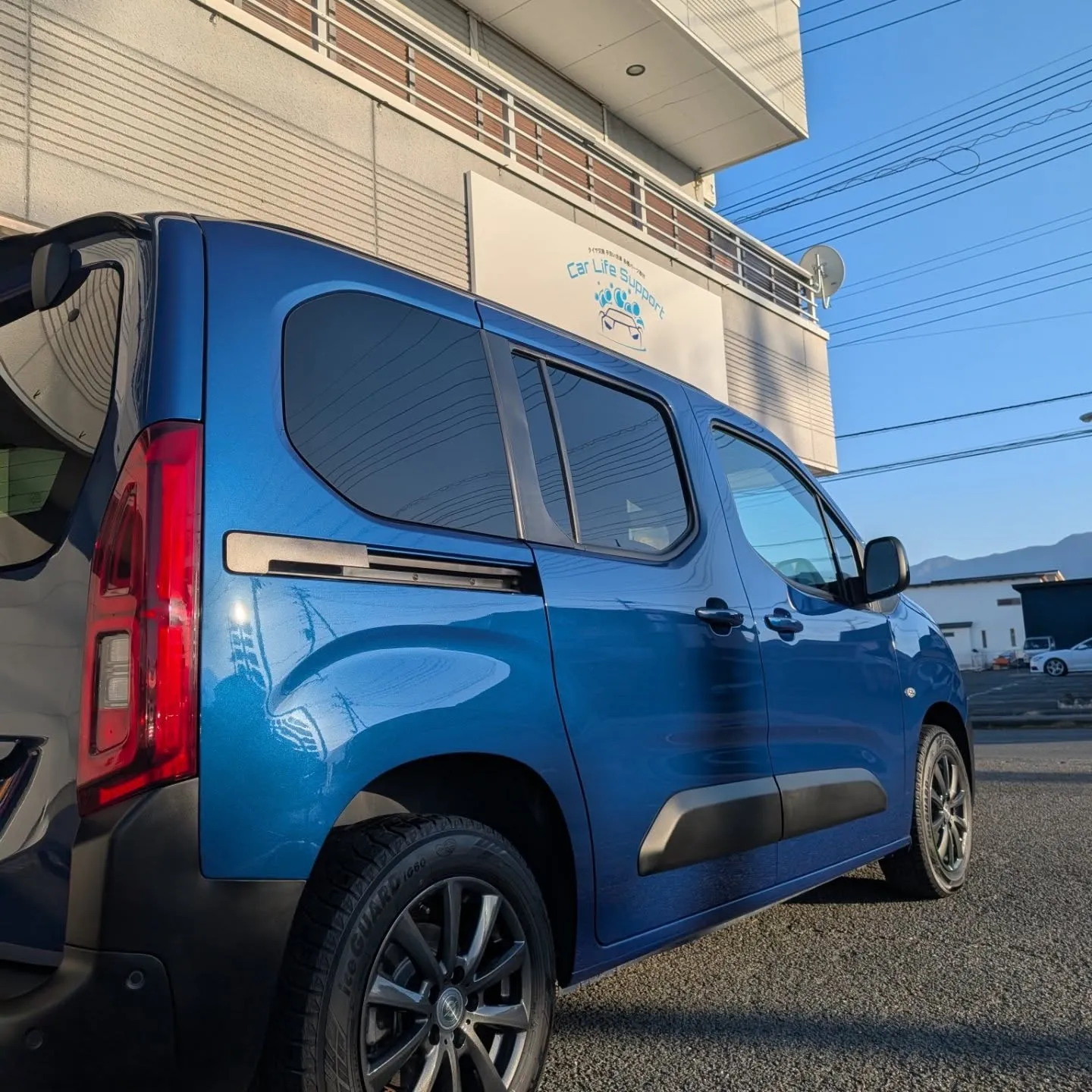 FIAT ドブロ　DAIHATSU ムーヴ で洗車のご依頼✨