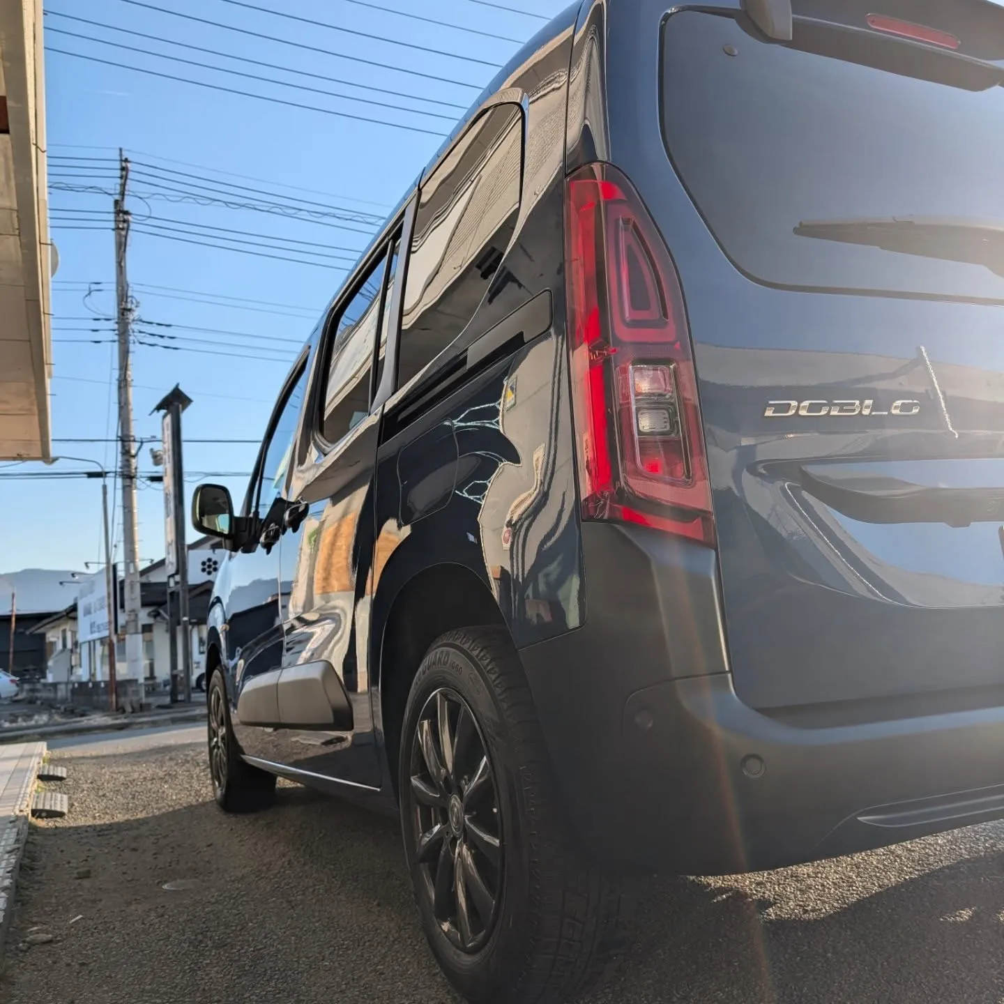 FIAT ドブロ　DAIHATSU ムーヴ で洗車のご依頼✨