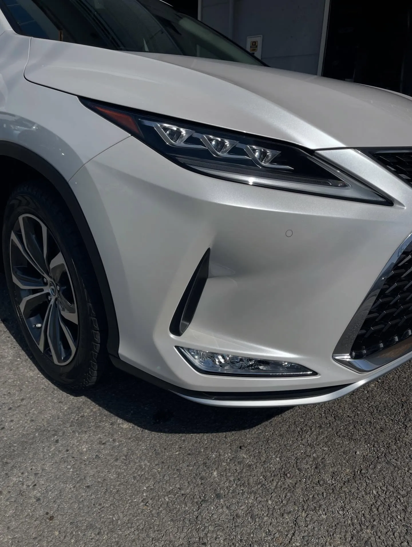 本日はRX450hのお客様で洗車のご依頼頂きました😊