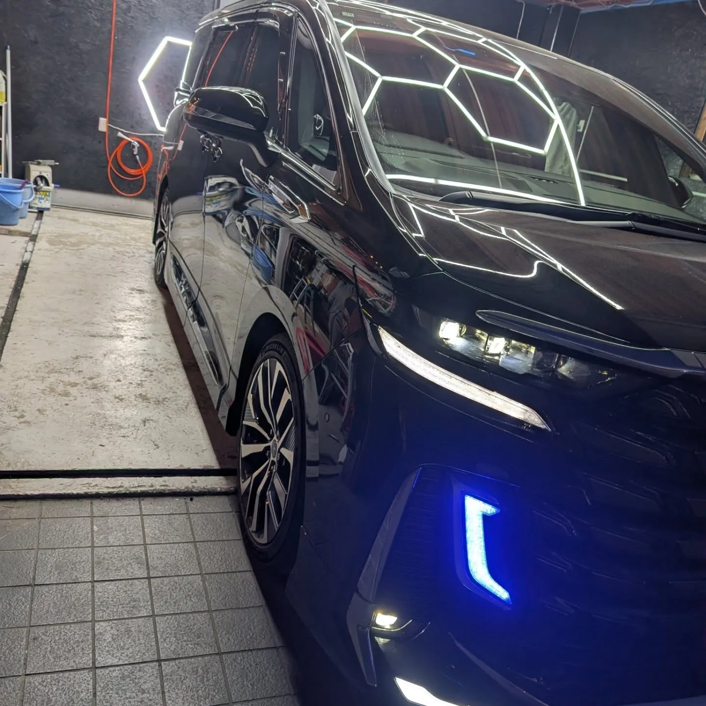 40ヴェルファイア アンビエントライト取付✨