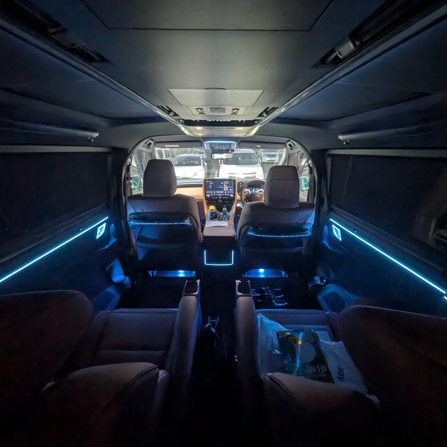 40ヴェルファイア アンビエントライト取付✨