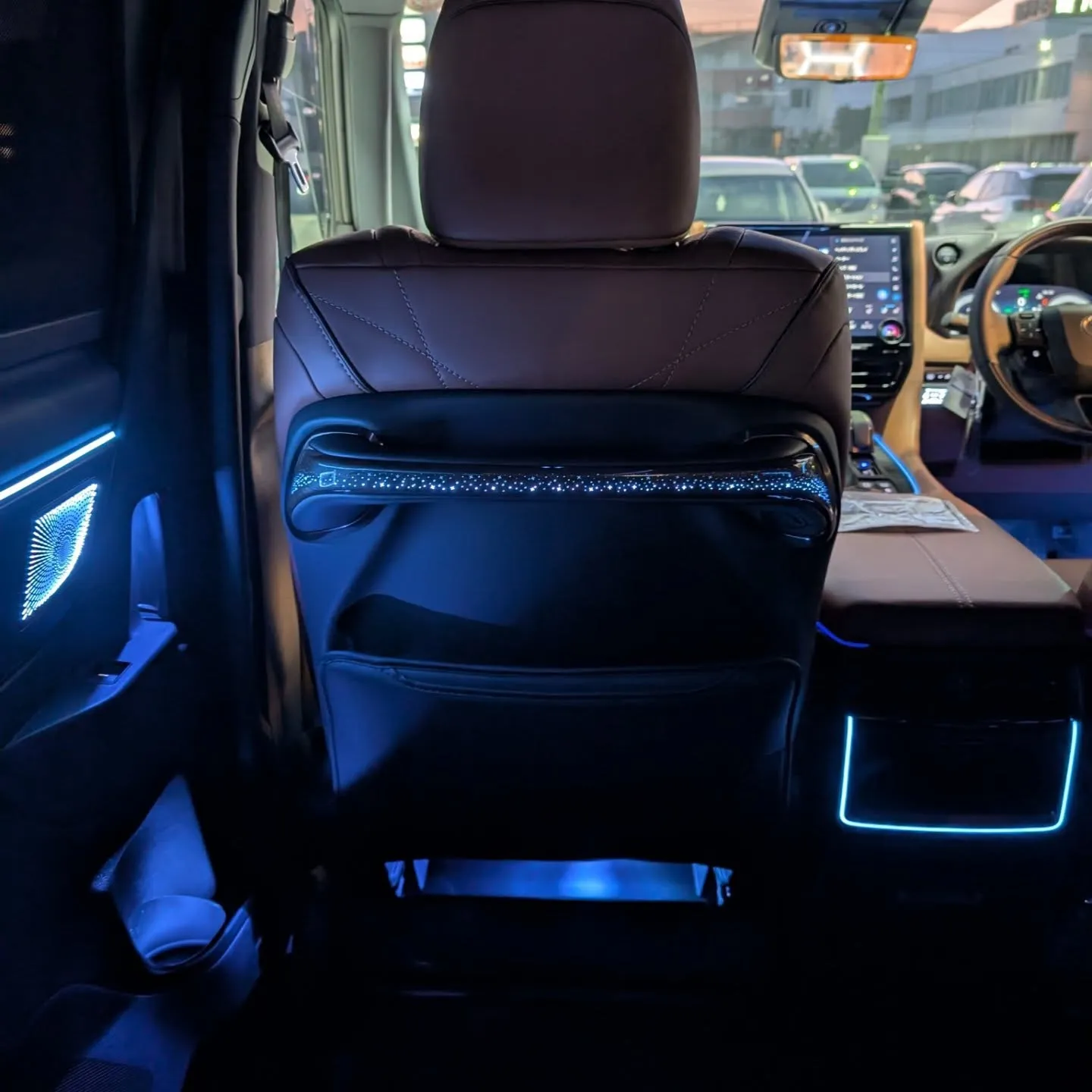 40ヴェルファイア アンビエントライト取付✨