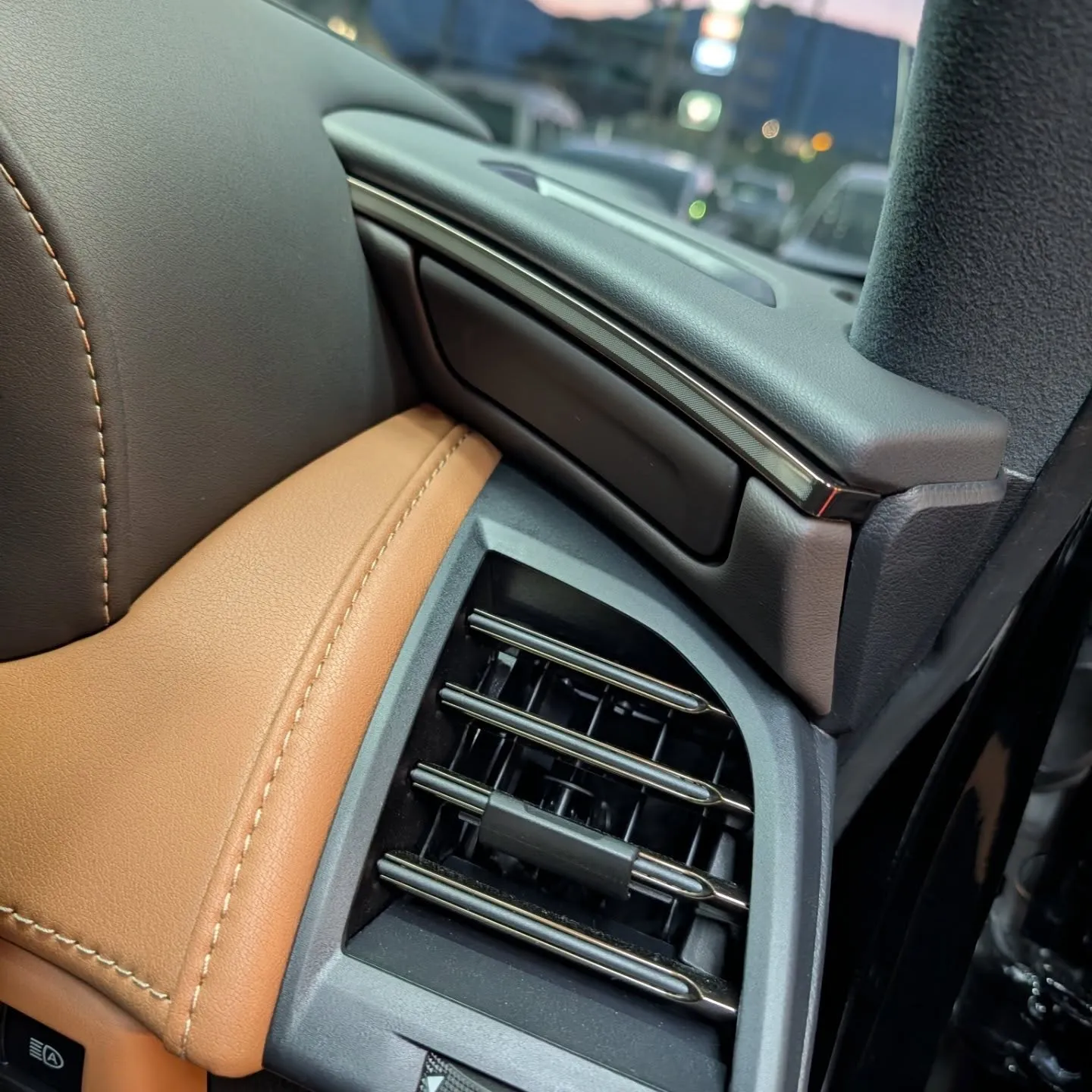 40ヴェルファイア アンビエントライト取付✨