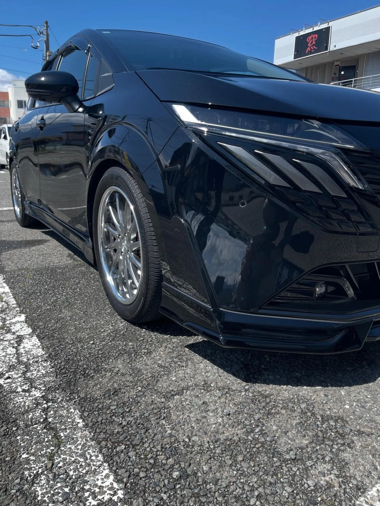 本日はLM、オーラで洗車のご依頼頂きました😊