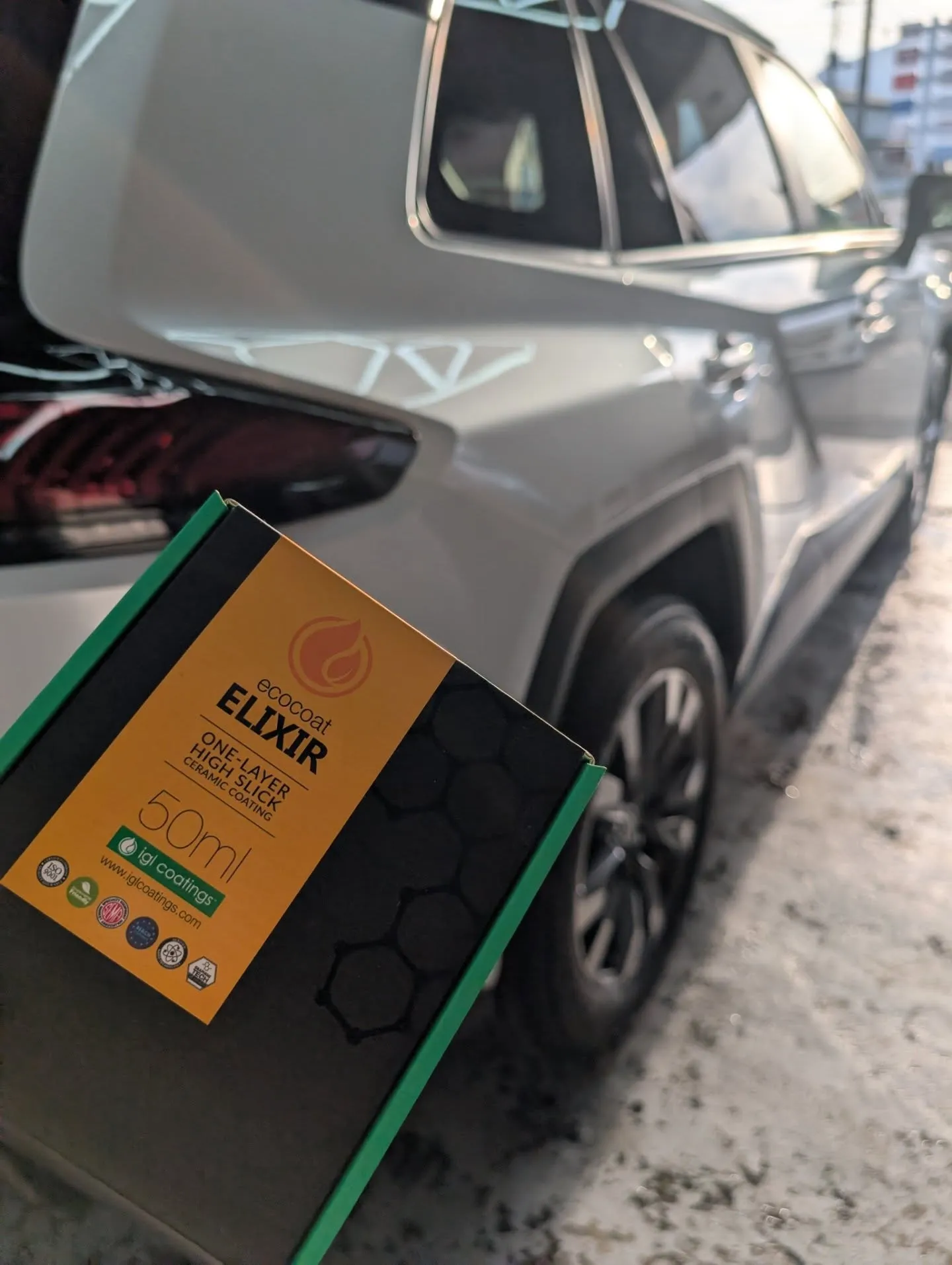 RAV4コーティングのご依頼✨