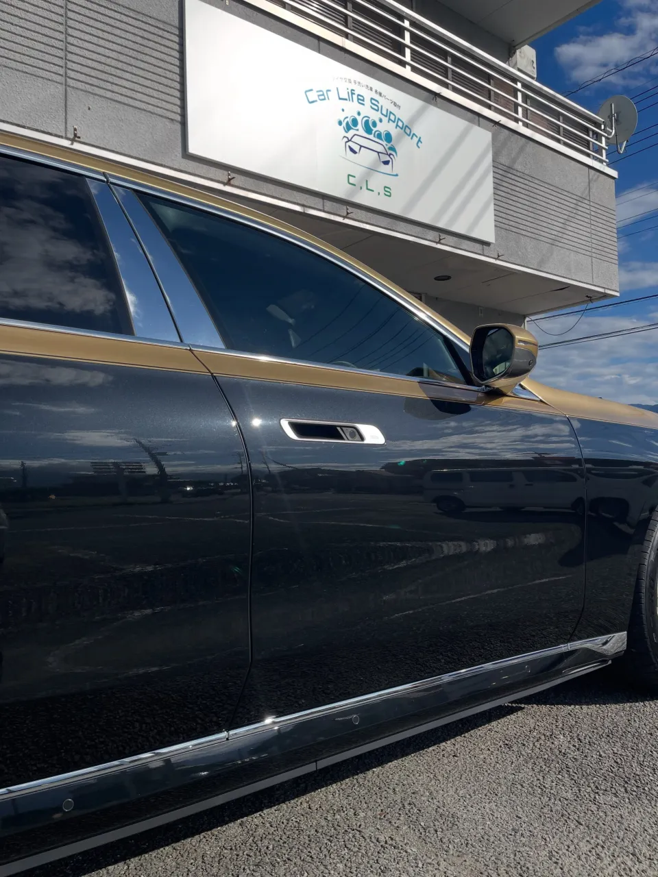 本日はBMW i7で洗車ご利用いただきました😊